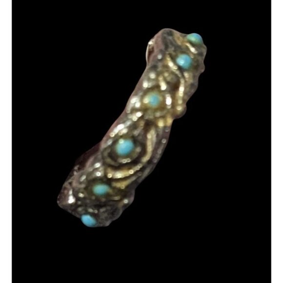 Vintage Whimsical Silver Tone Ring With Tiny Turquoise Accents - Picture 3 of 8